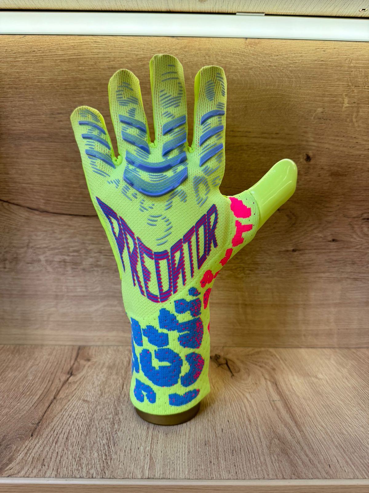 Guantes 8